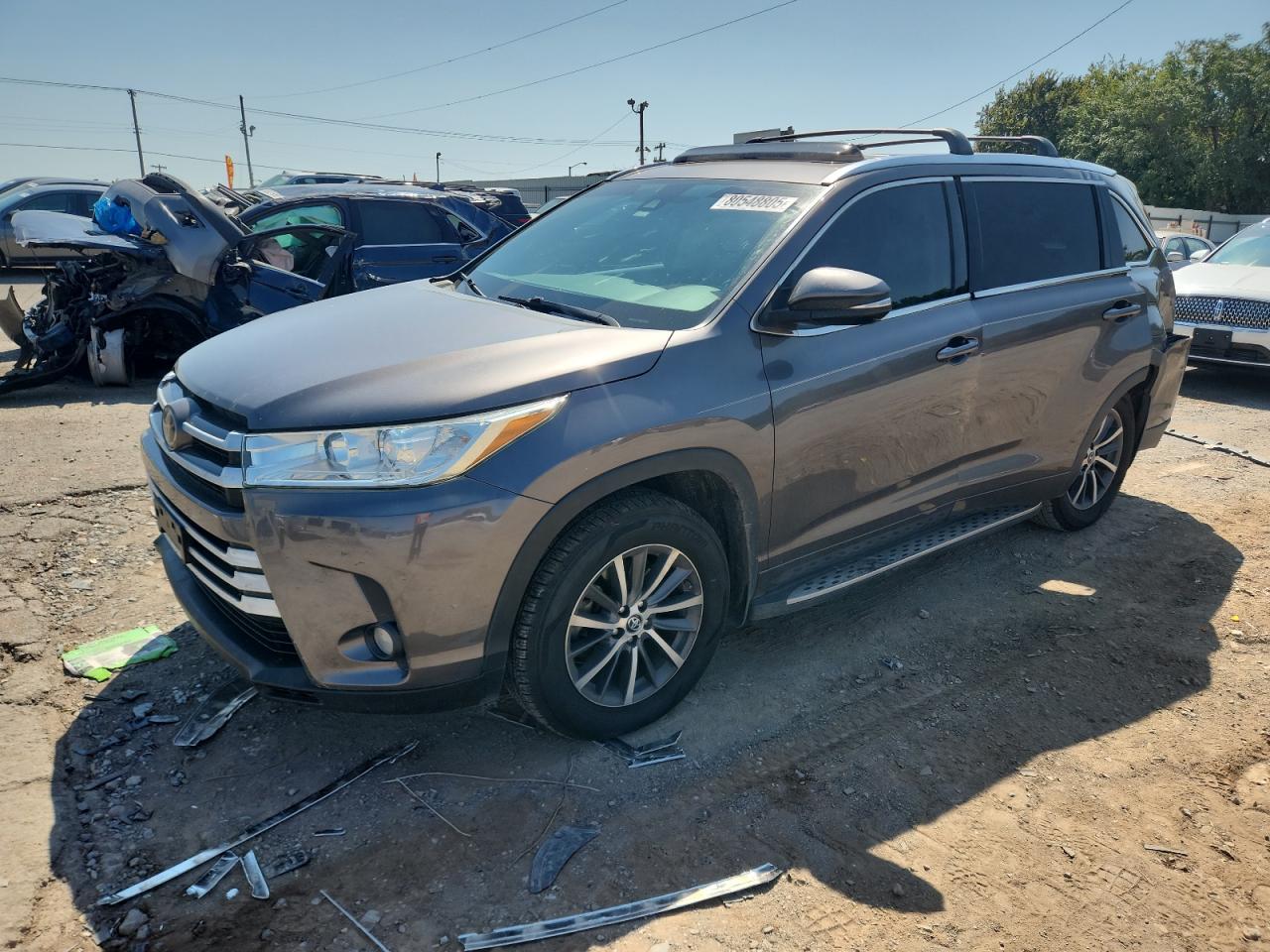 TOYOTA HIGHLANDER 2017