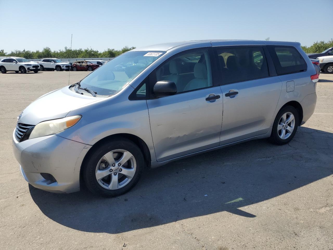 TOYOTA SIENNA 2013