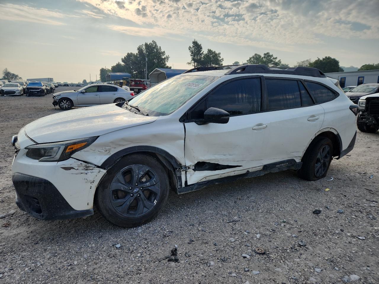 SUBARU OUTBACK 2021