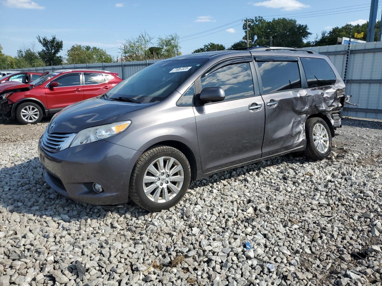 TOYOTA SIENNA XLE 2011