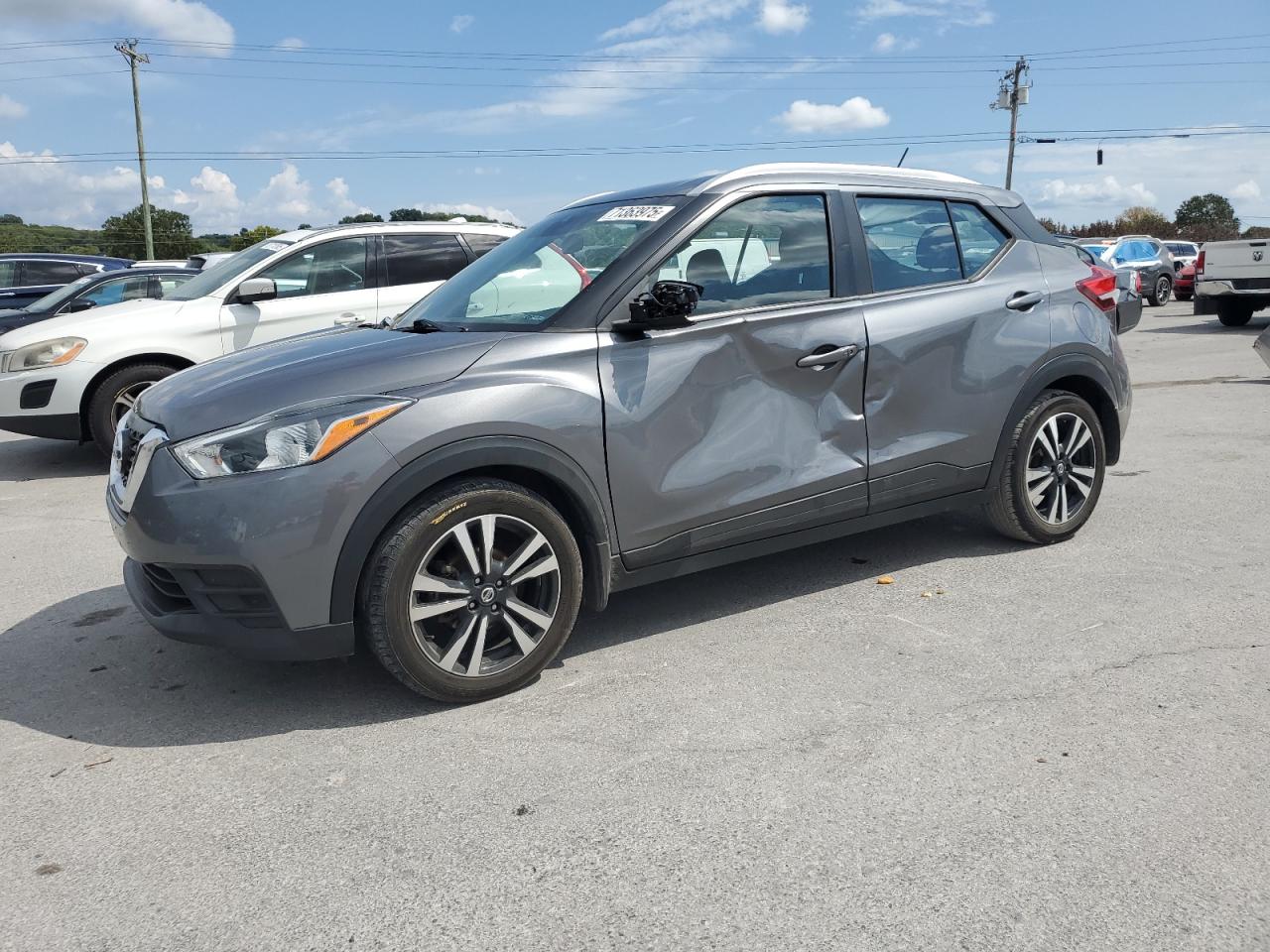 NISSAN KICKS SV 2020
