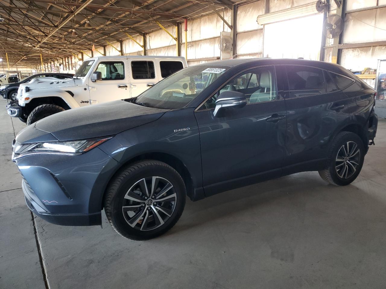 TOYOTA VENZA LE 2021