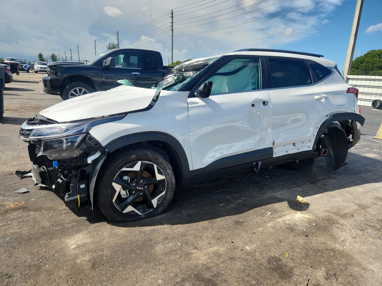 KIA SELTOS EX 2025
