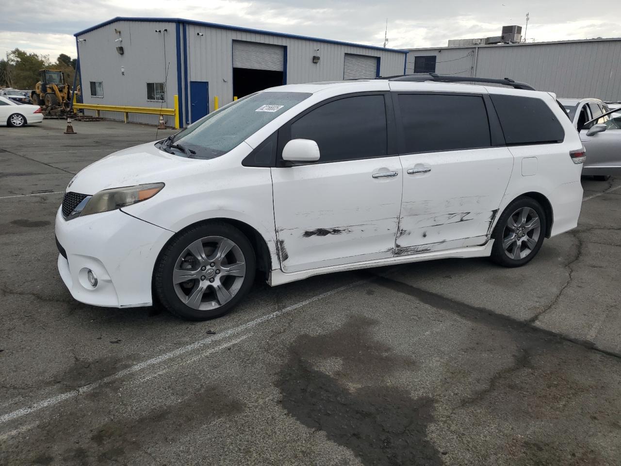 TOYOTA SIENNA SPO 2014
