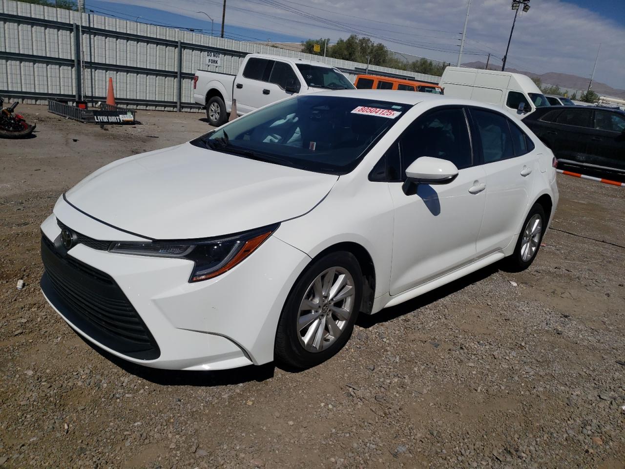 TOYOTA COROLLA LE 2024