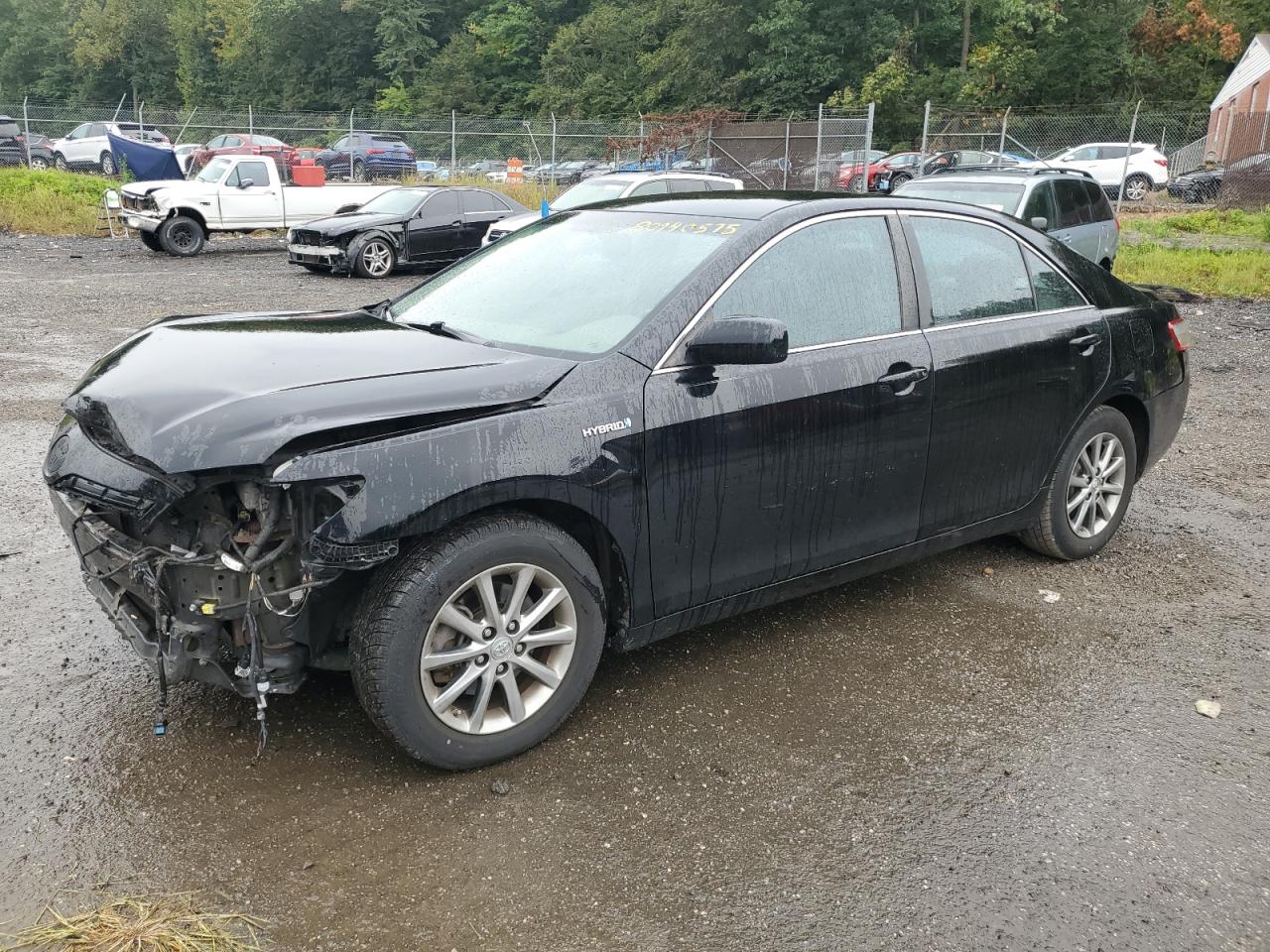 TOYOTA CAMRY HYBRID 2011