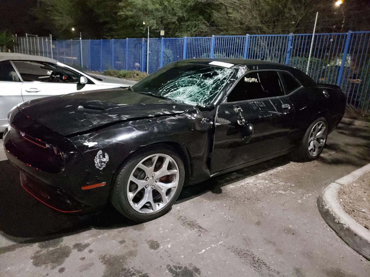 DODGE CHALLENGER 2015