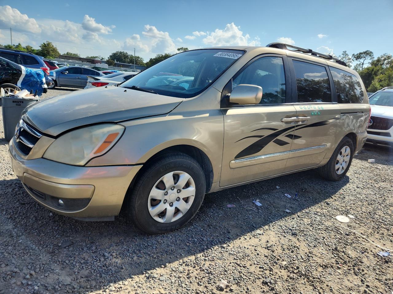HYUNDAI ENTOURAGE 2007