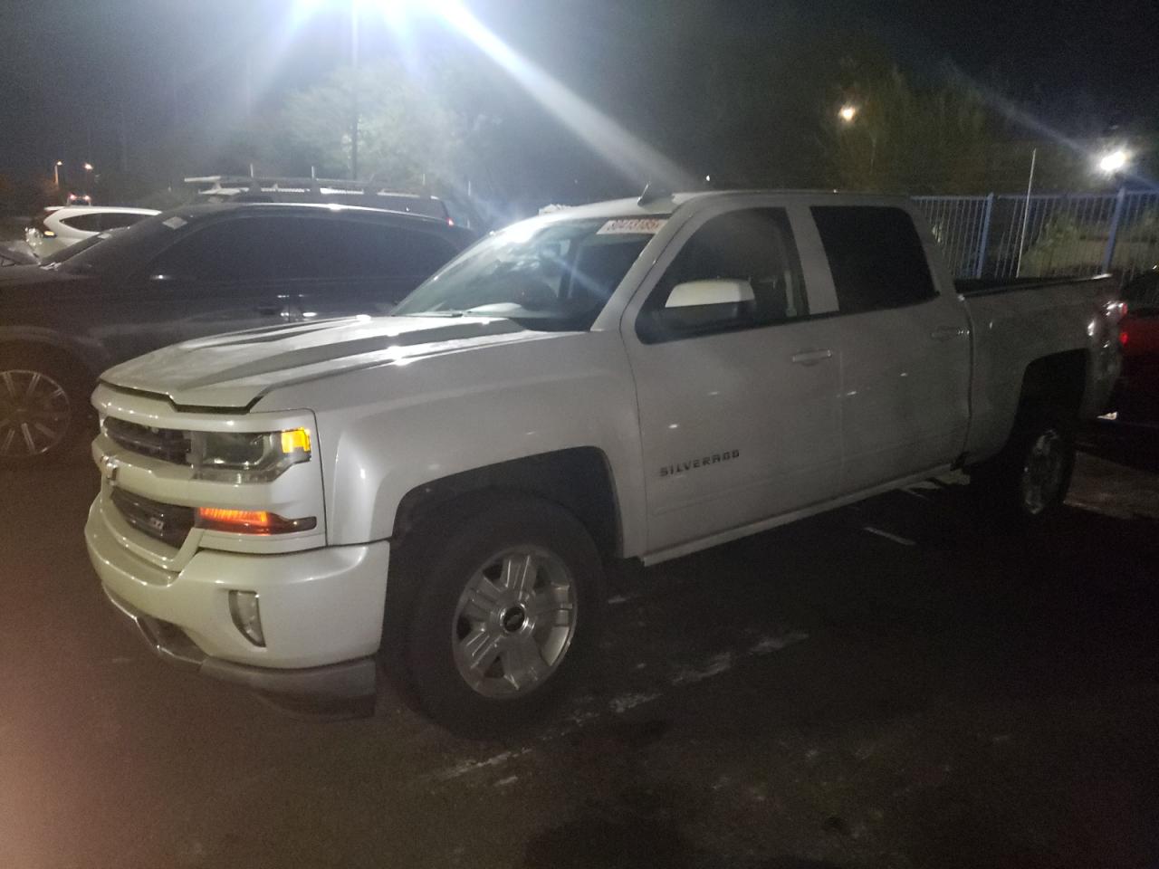 CHEVROLET SILVERADO 2016