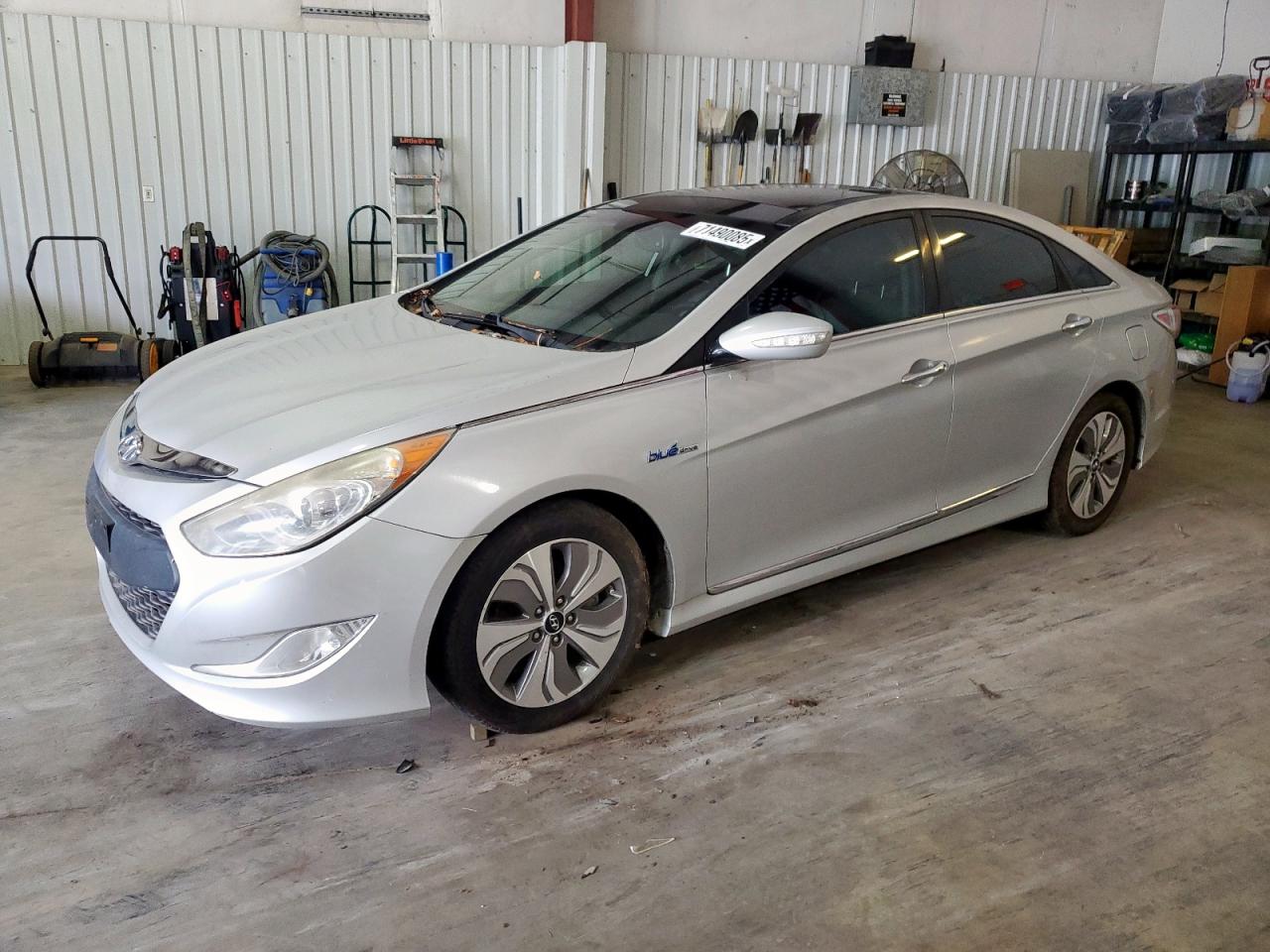 HYUNDAI SONATA HYB 2015