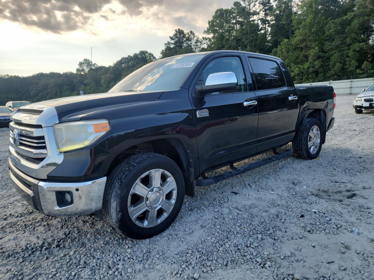 TOYOTA TUNDRA CRE 2016