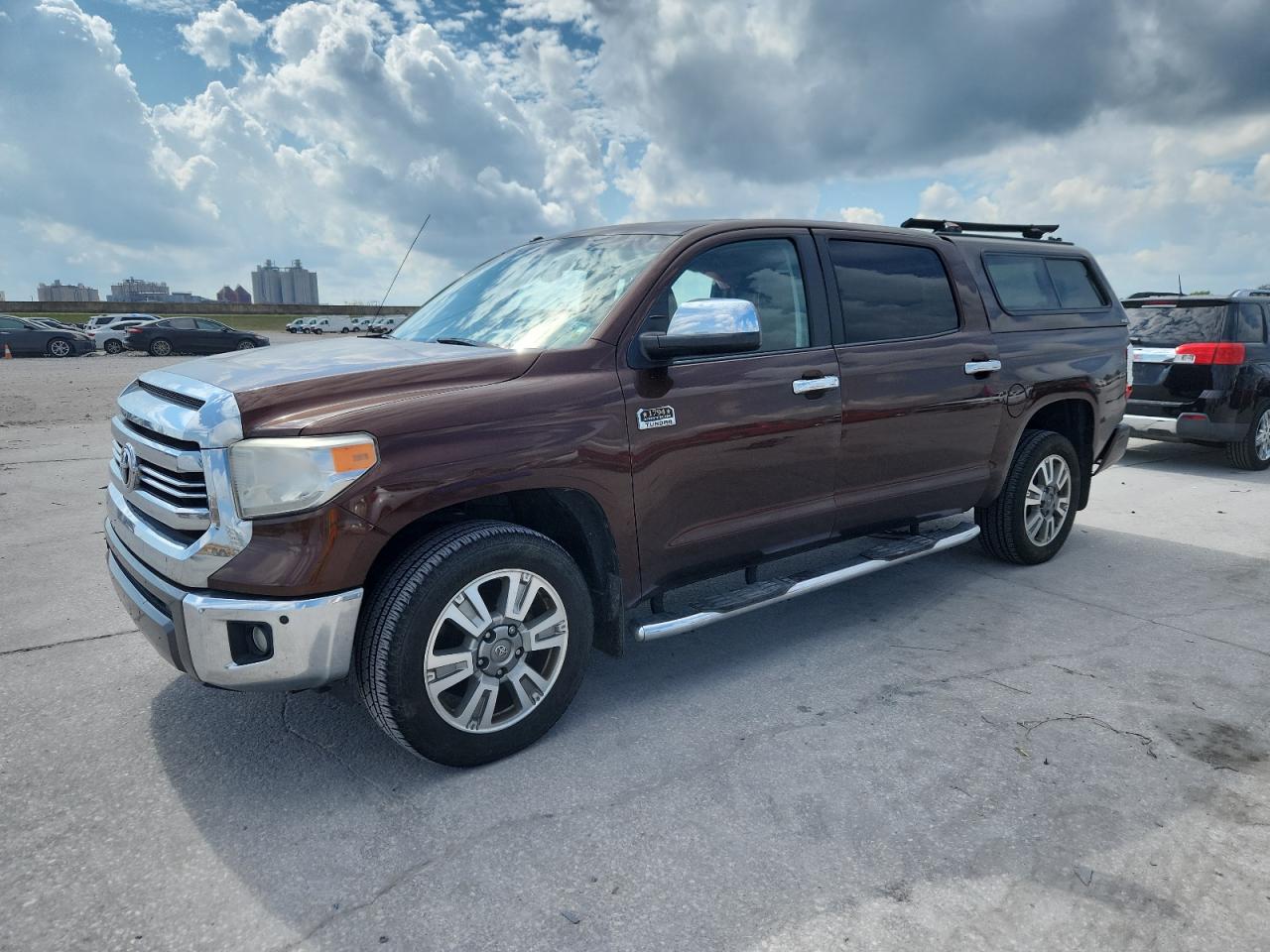 TOYOTA TUNDRA CRE 2016