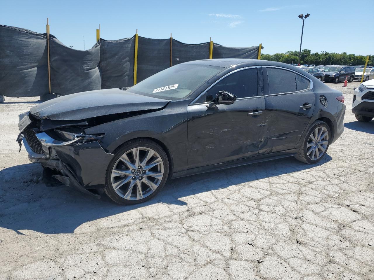 MAZDA 3 2019
