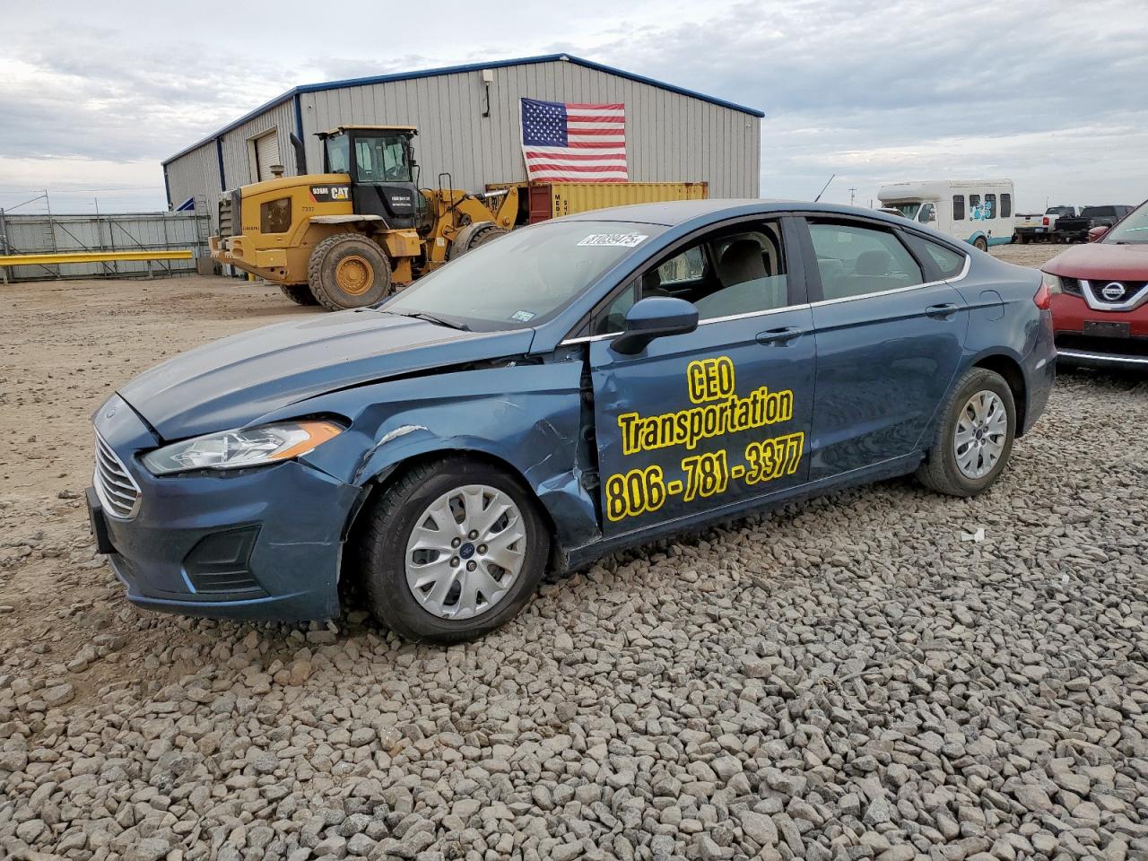 FORD FUSION S 2019