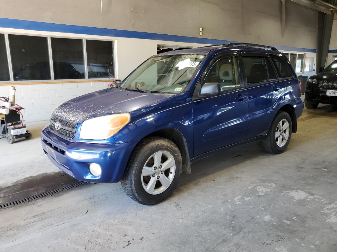 TOYOTA RAV4 2005