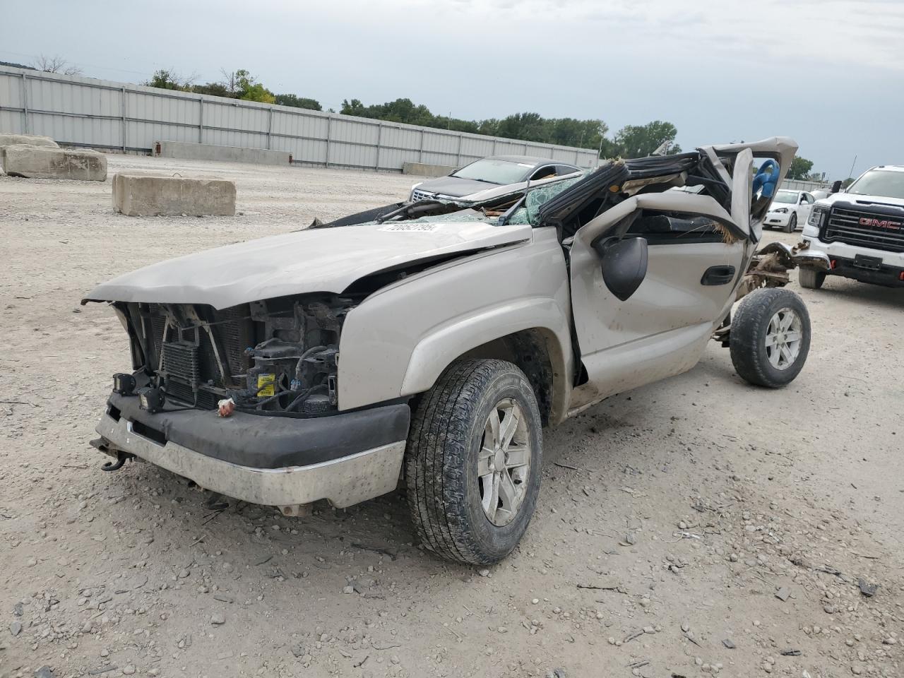 CHEVROLET SILVERADO K1500 2004