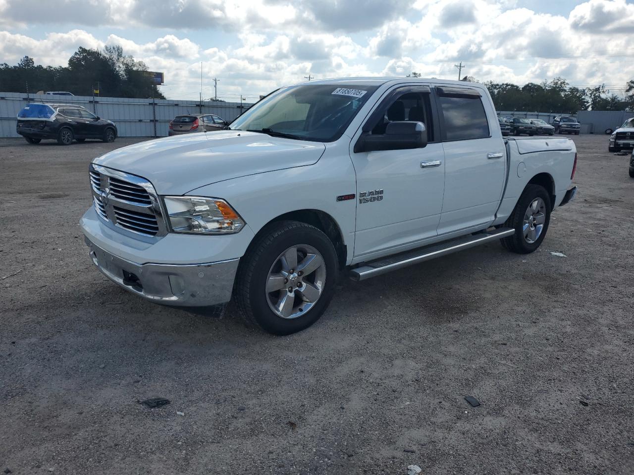 RAM 1500 SLT 2017