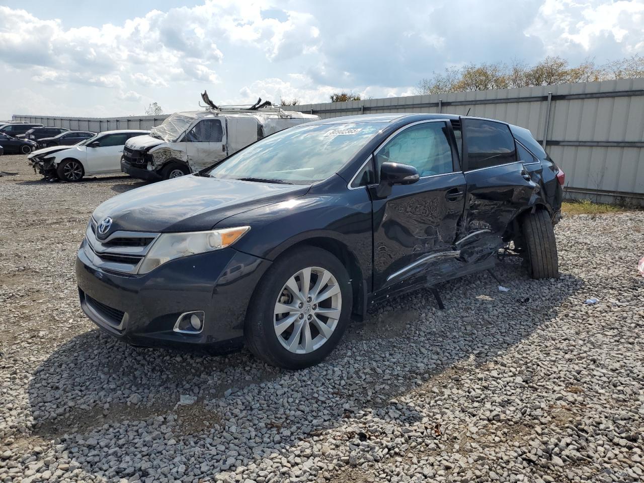 TOYOTA VENZA LE 2013