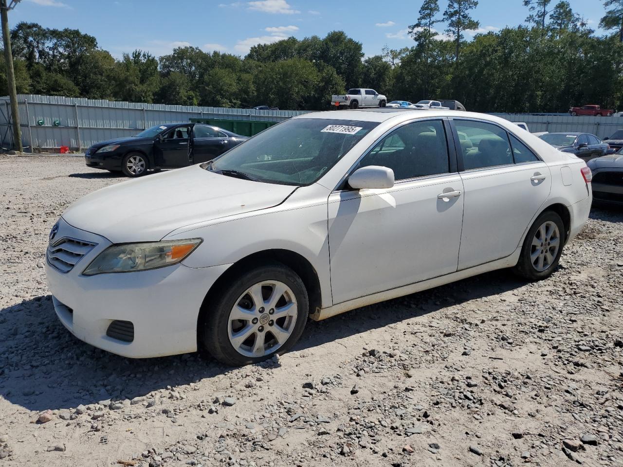 TOYOTA CAMRY BASE 2011