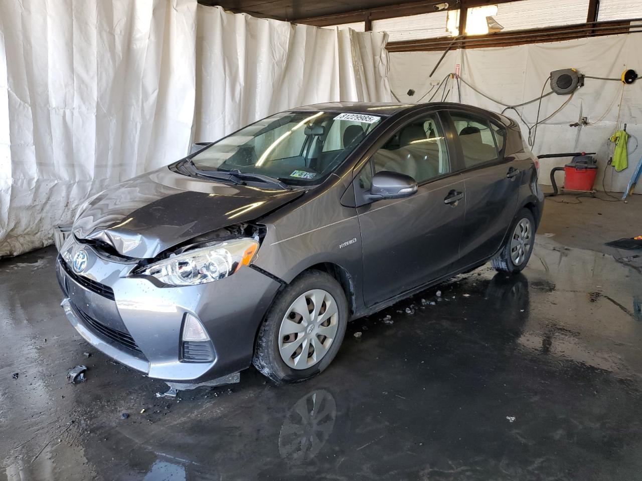 TOYOTA PRIUS C 2012