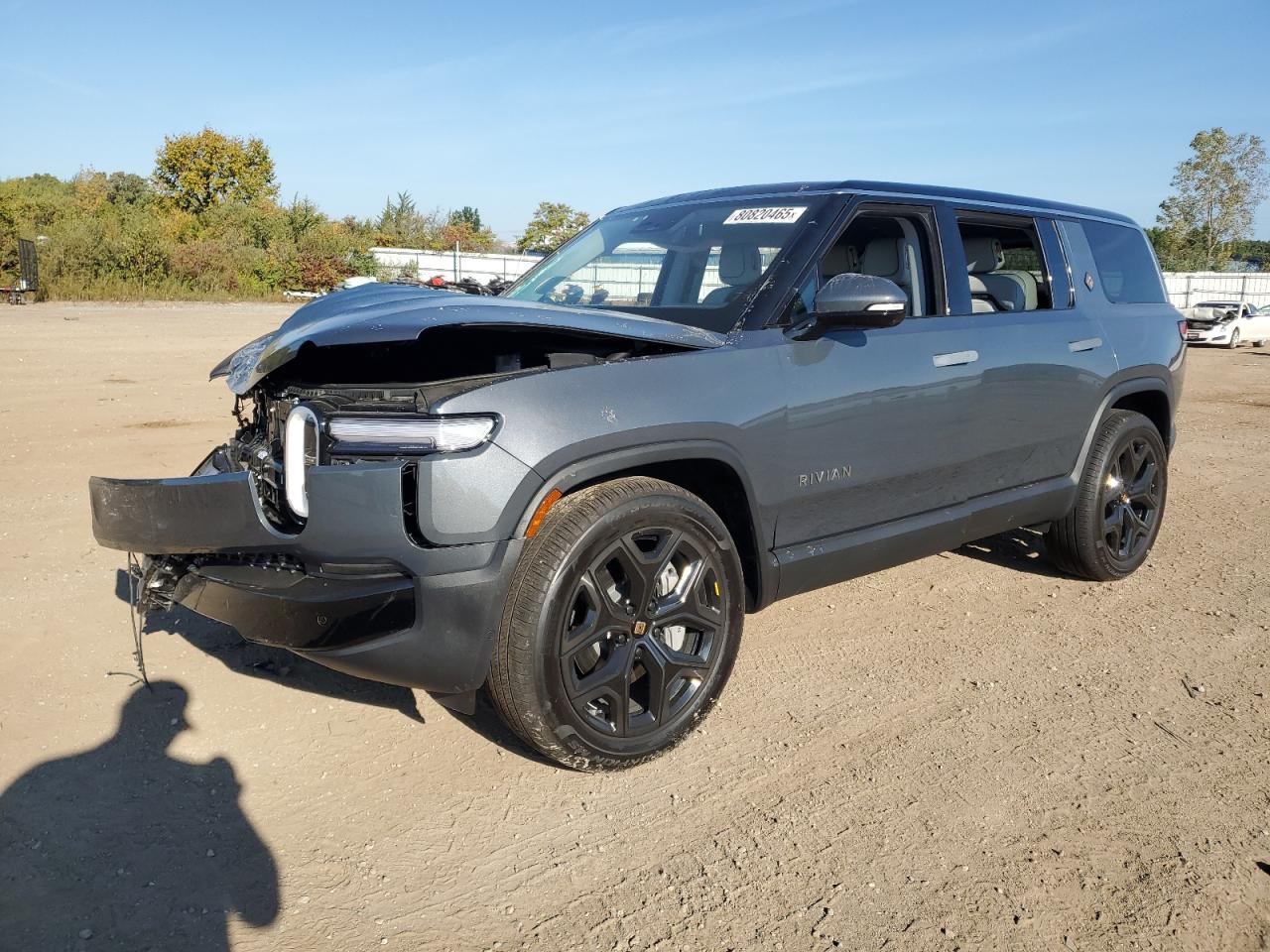 RIVIAN R1S 2025