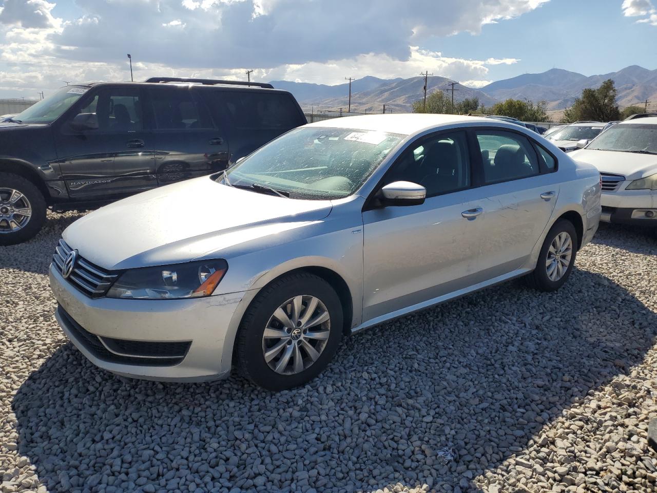 VOLKSWAGEN PASSAT S 2015