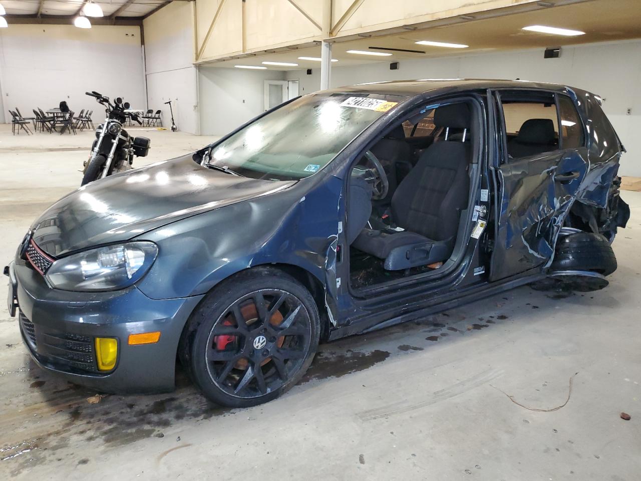 VOLKSWAGEN GOLF 2013