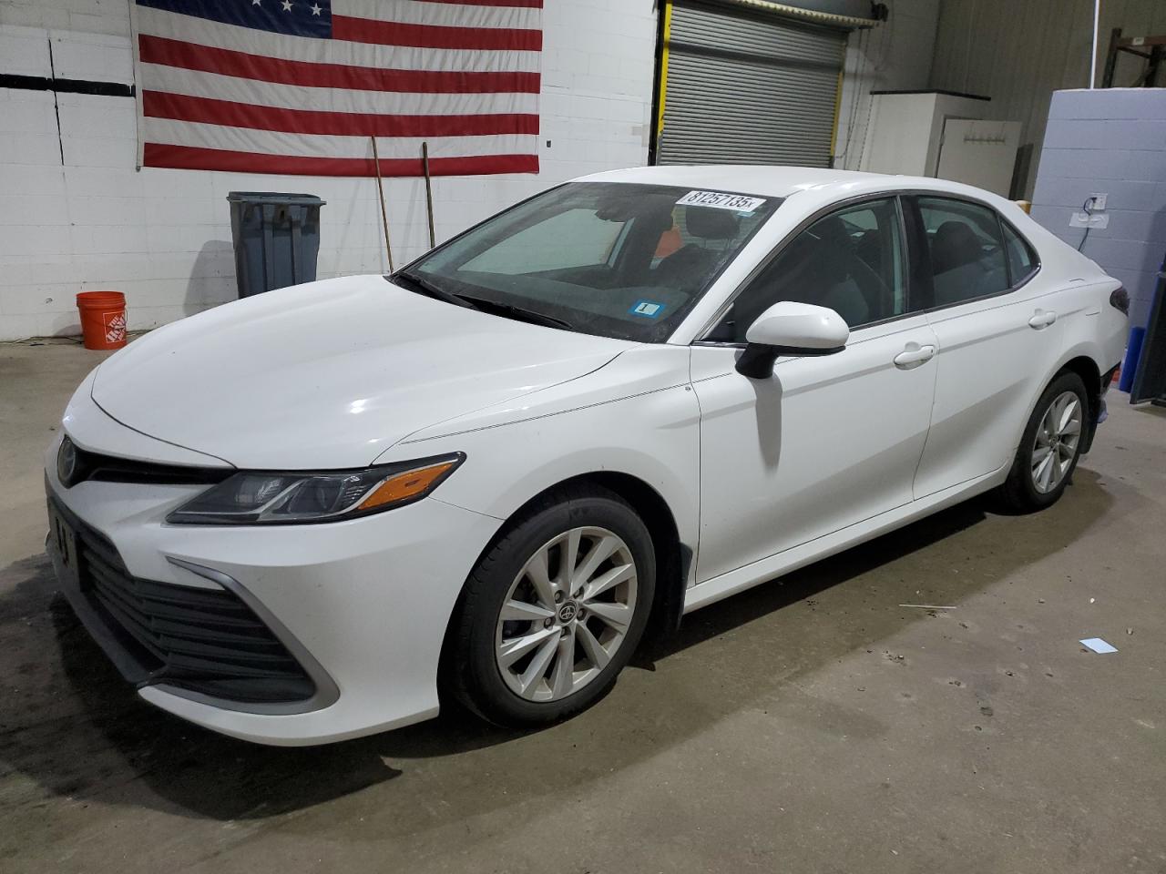 TOYOTA CAMRY LE 2022