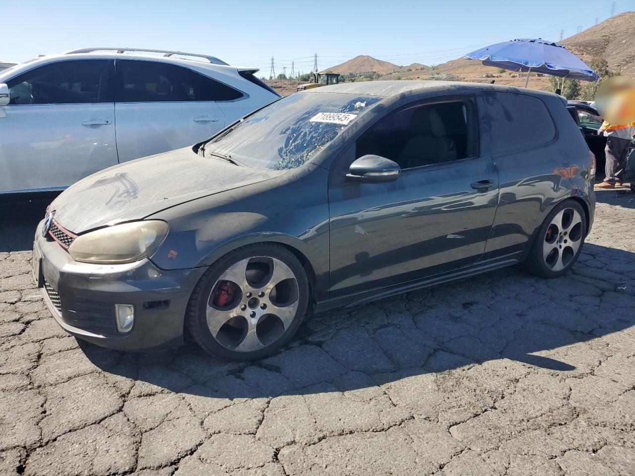 VOLKSWAGEN GTI 2010