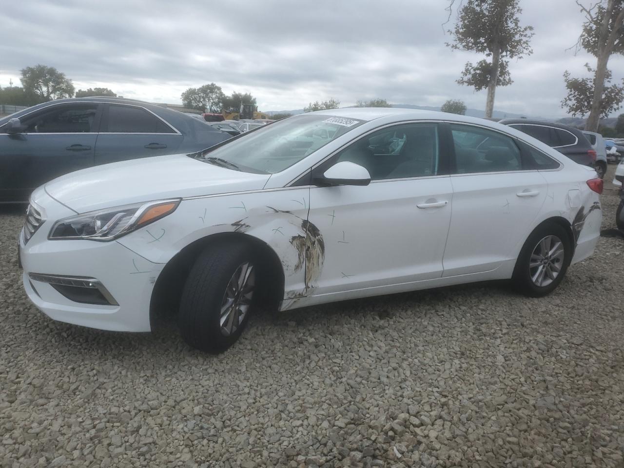 HYUNDAI SONATA SE 2015