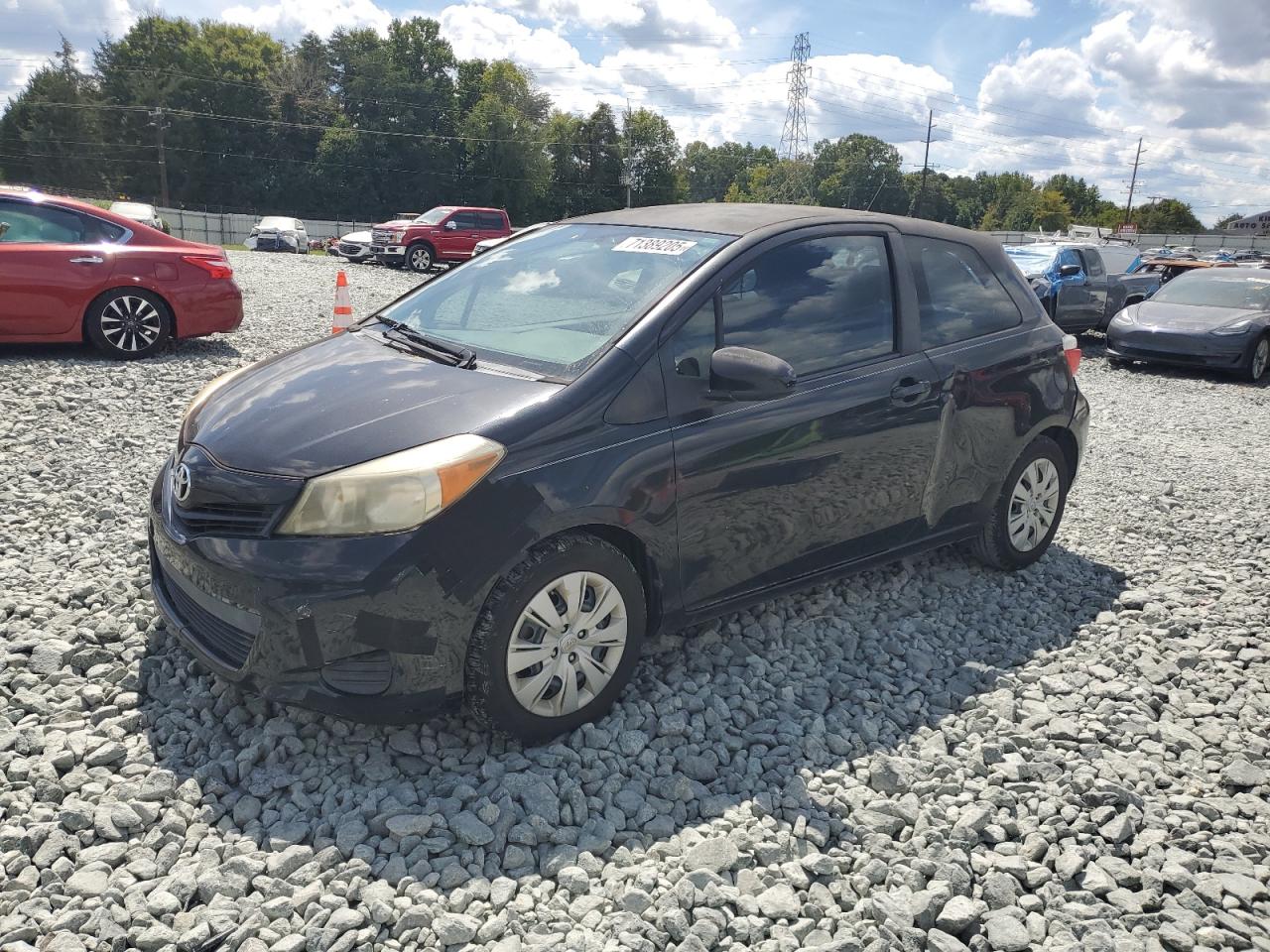 TOYOTA YARIS 2012