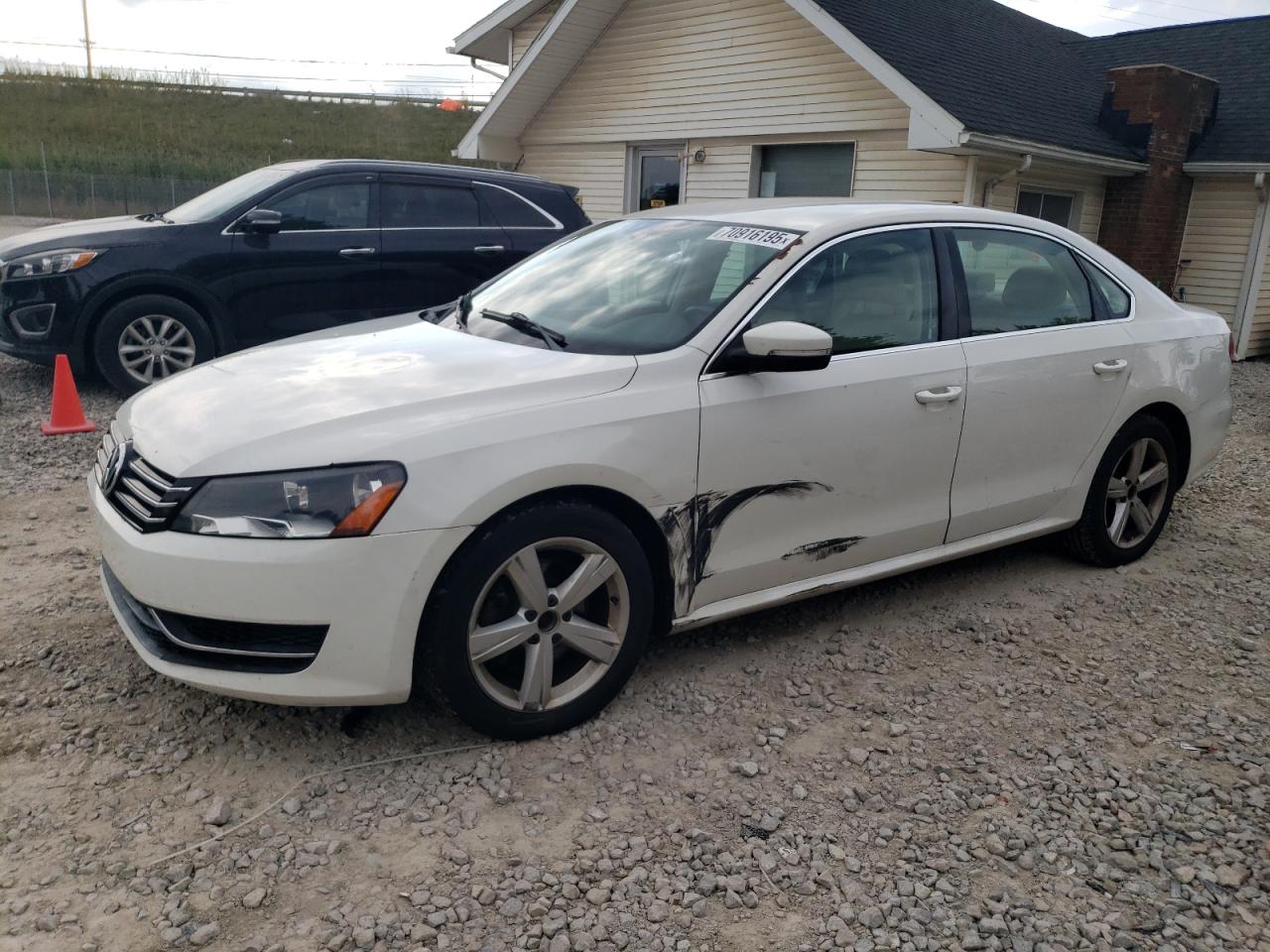 VOLKSWAGEN PASSAT SE 2013