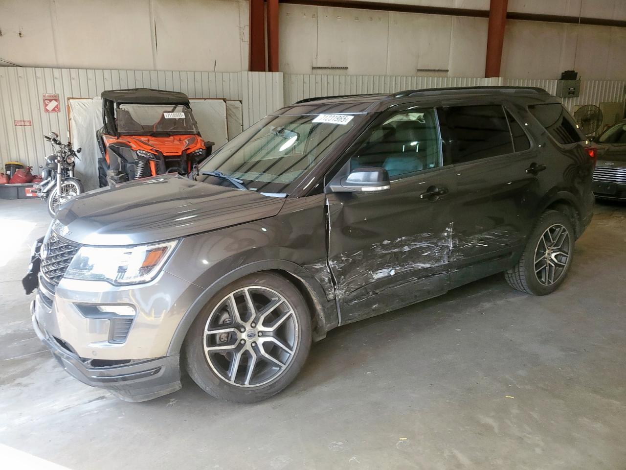 FORD EXPLORER SPORT 2018