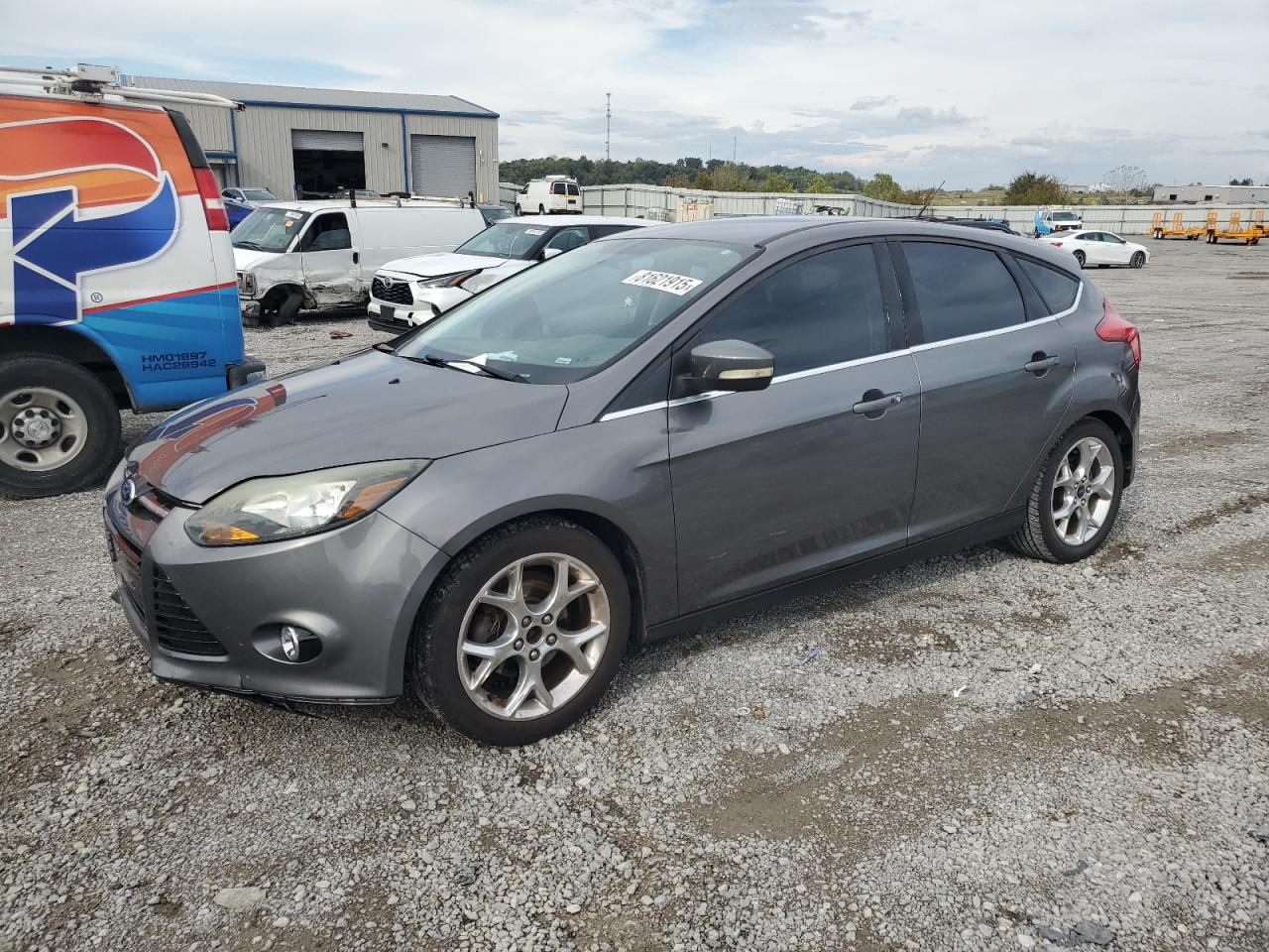 FORD FOCUS TITANIUM 2013