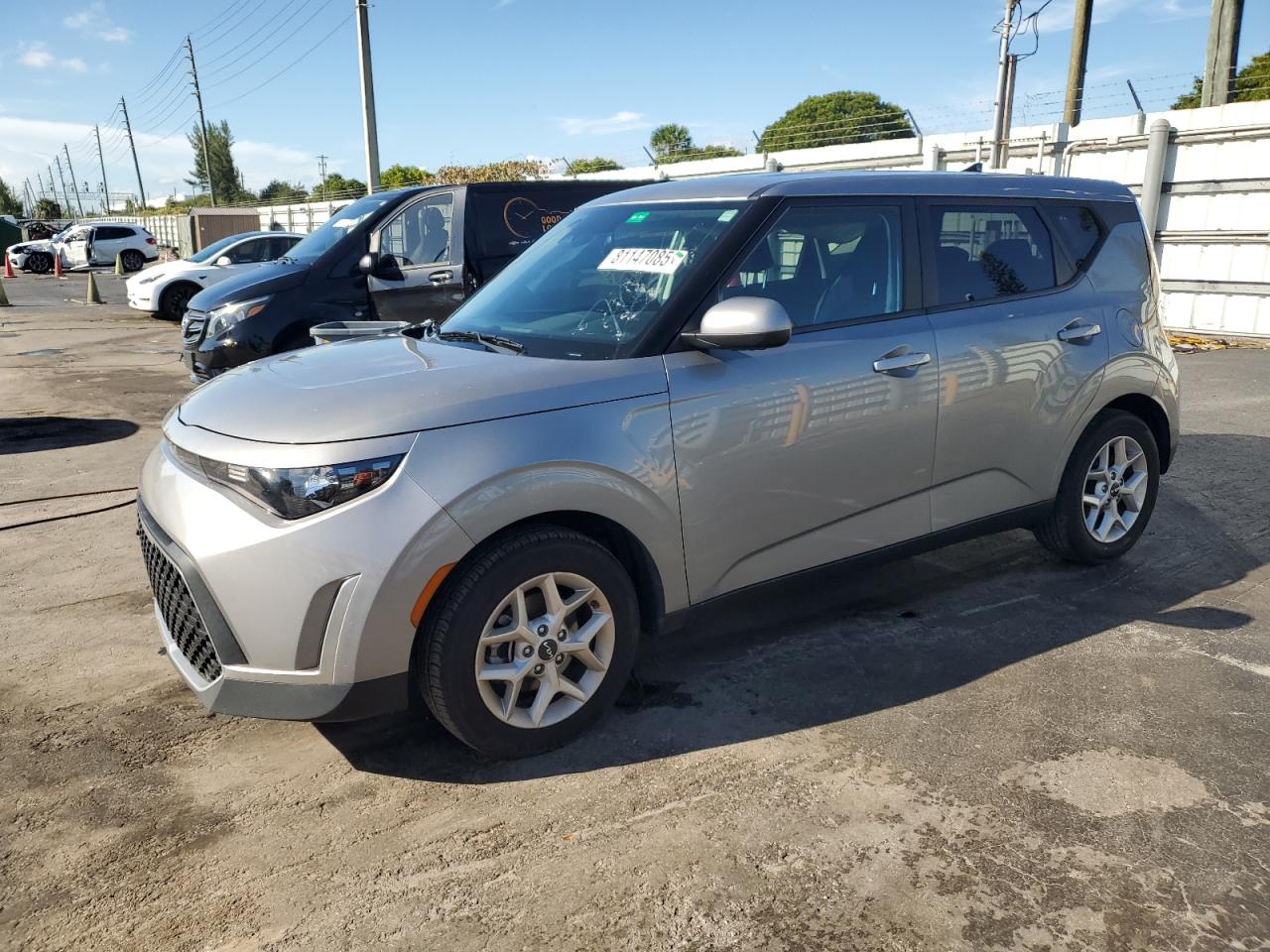 KIA SOUL LX 2023