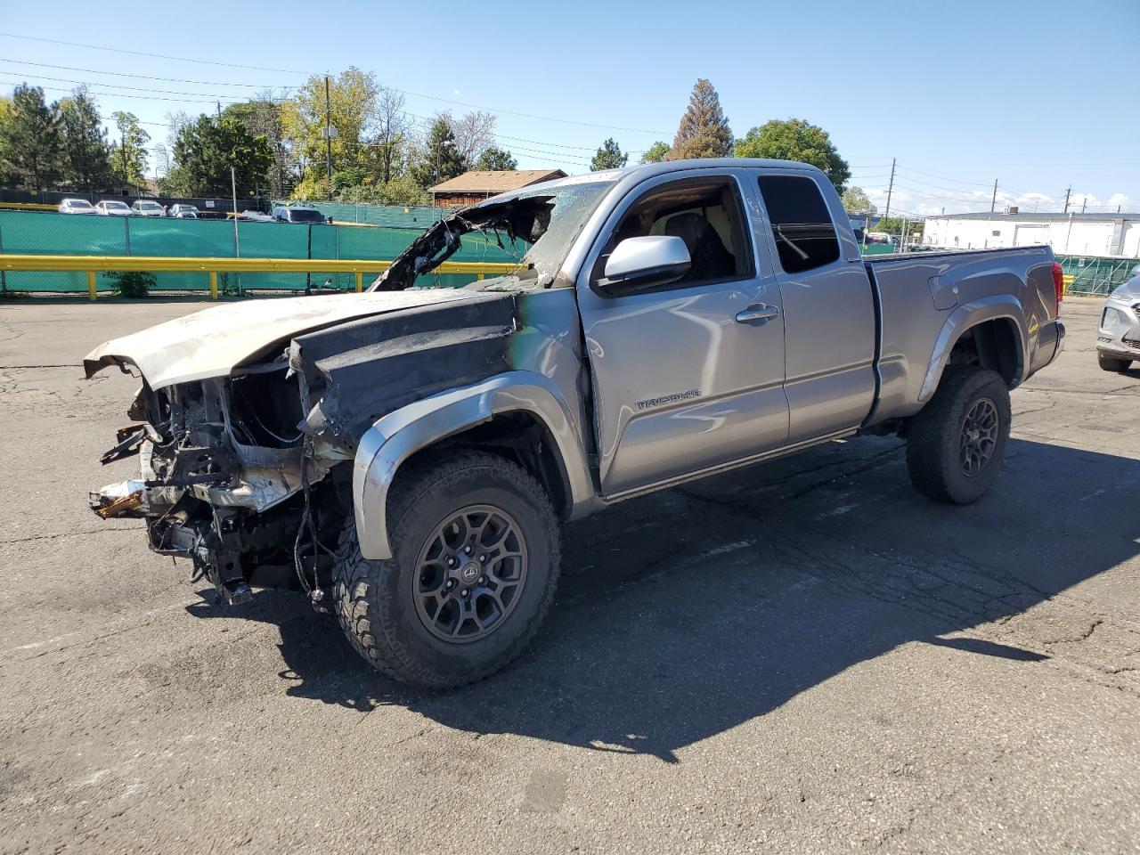 TOYOTA TACOMA ACC 2017