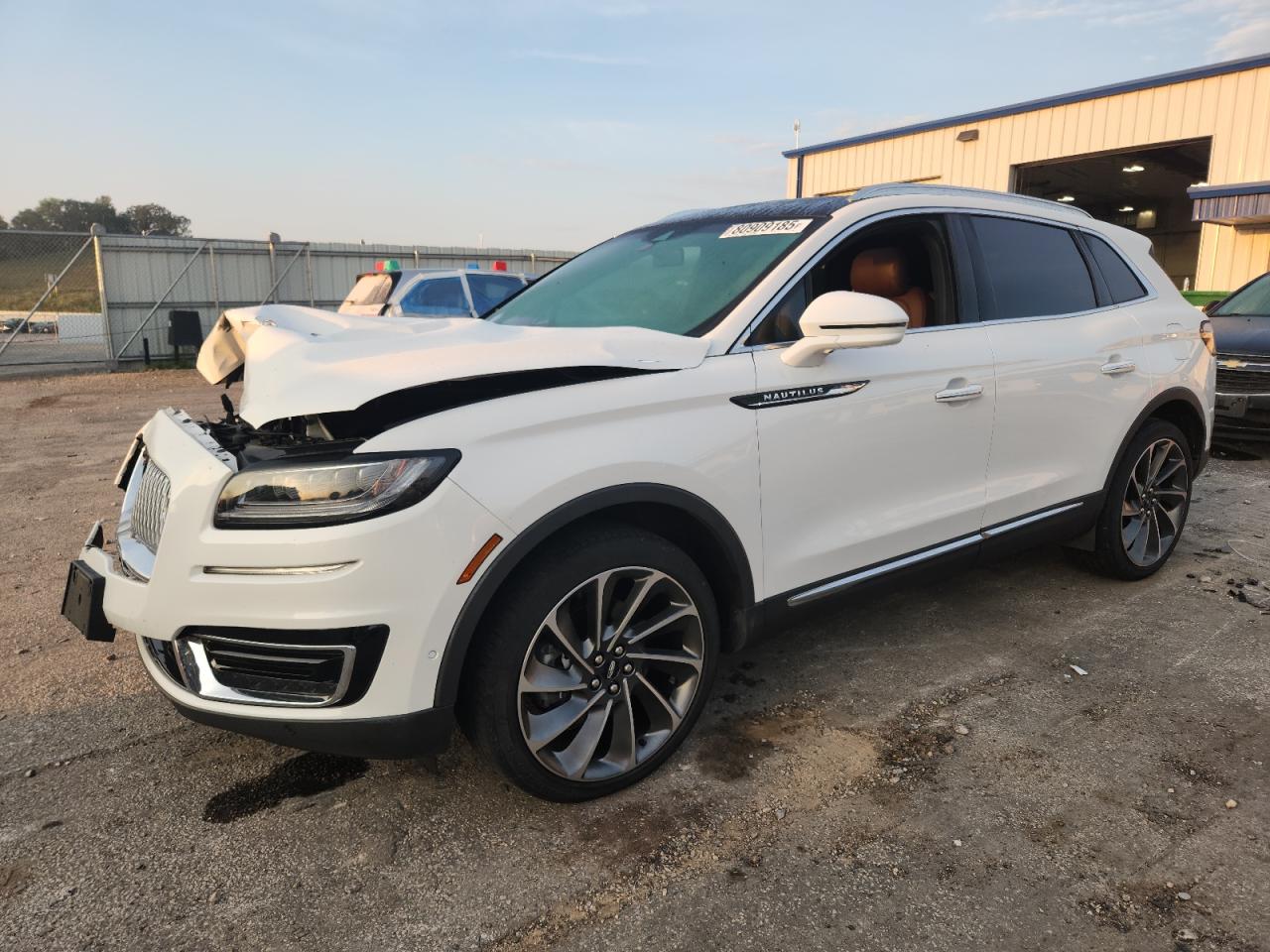 LINCOLN NAUTILUS R 2020