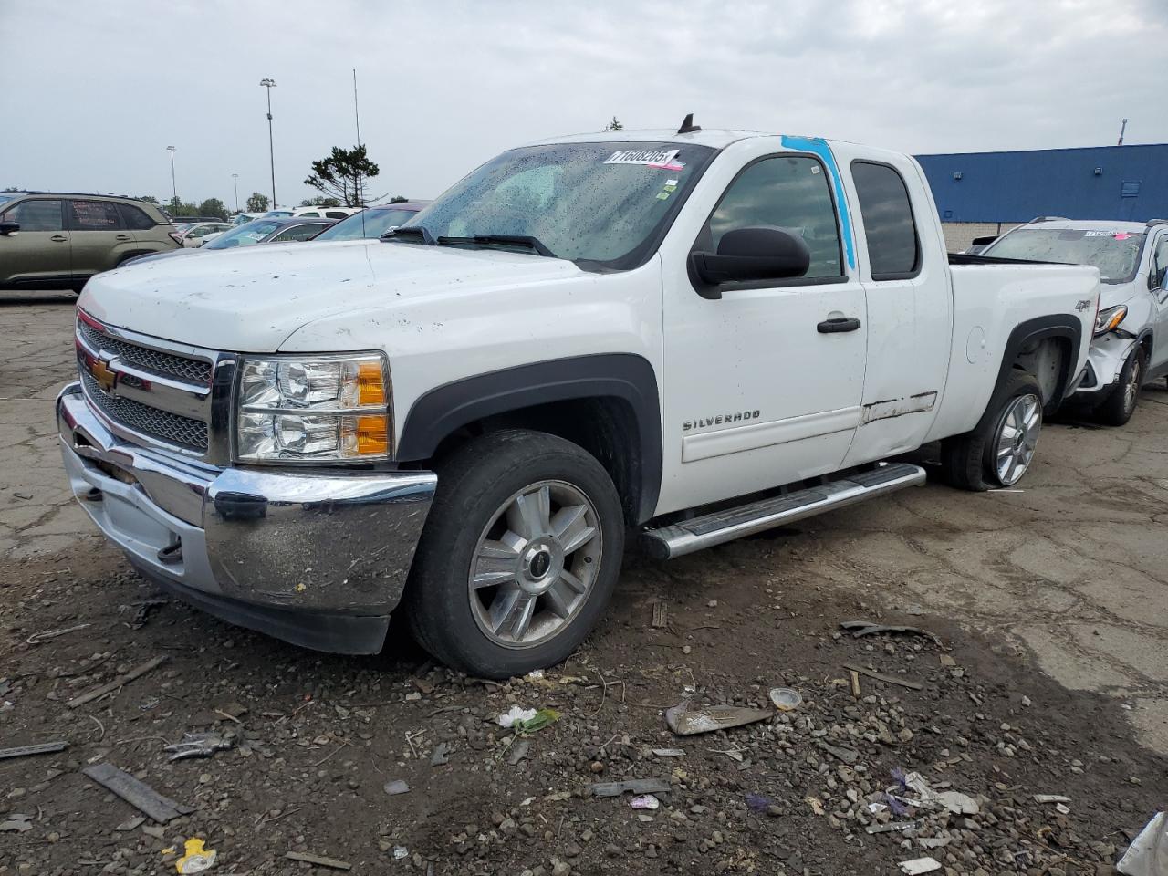 CHEVROLET SILVERADO 2013
