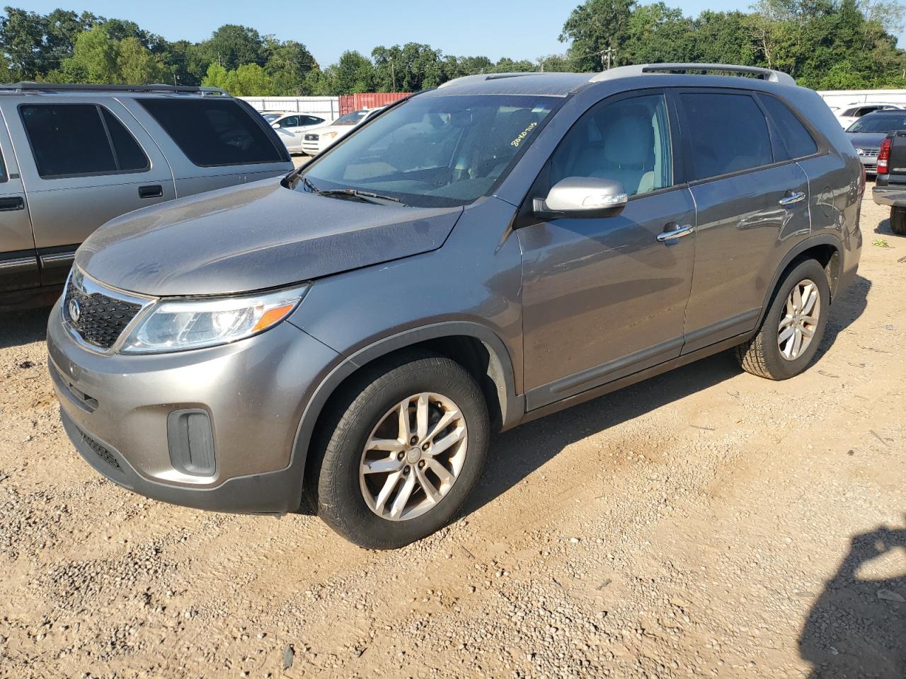 KIA SORENTO LX 2015