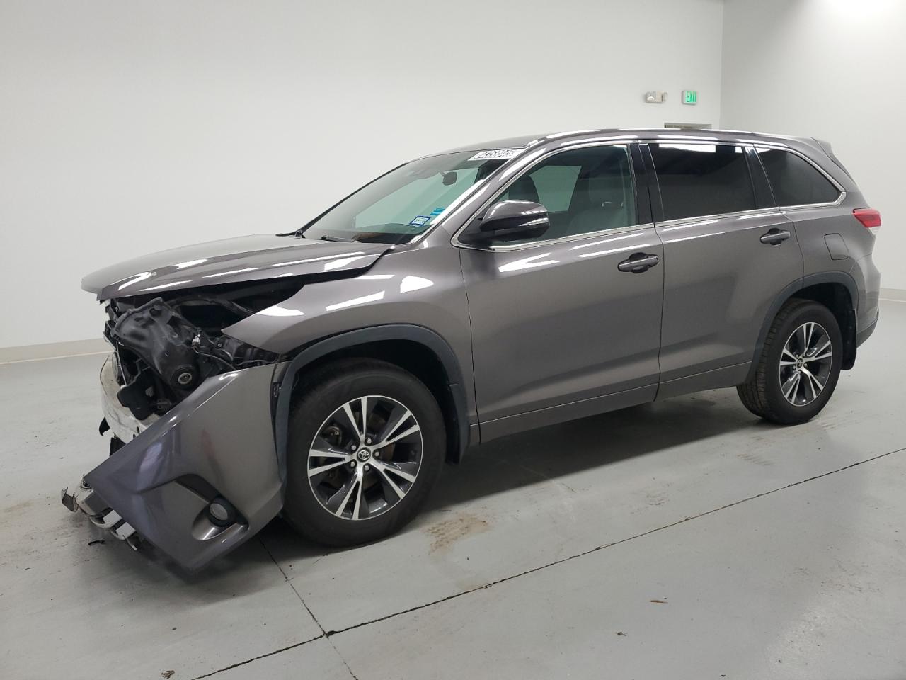 TOYOTA HIGHLANDER 2018