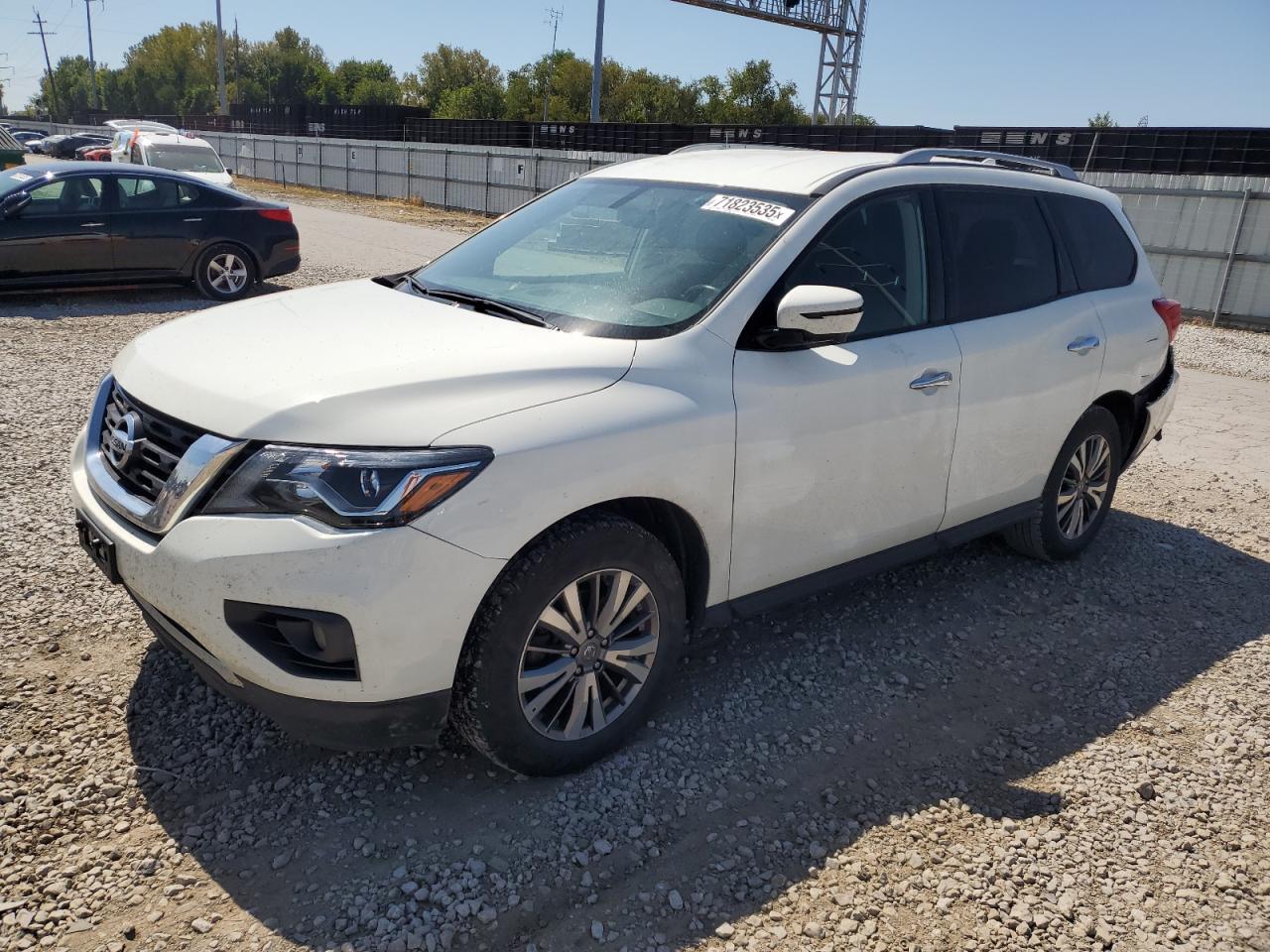 NISSAN PATHFINDER 2020