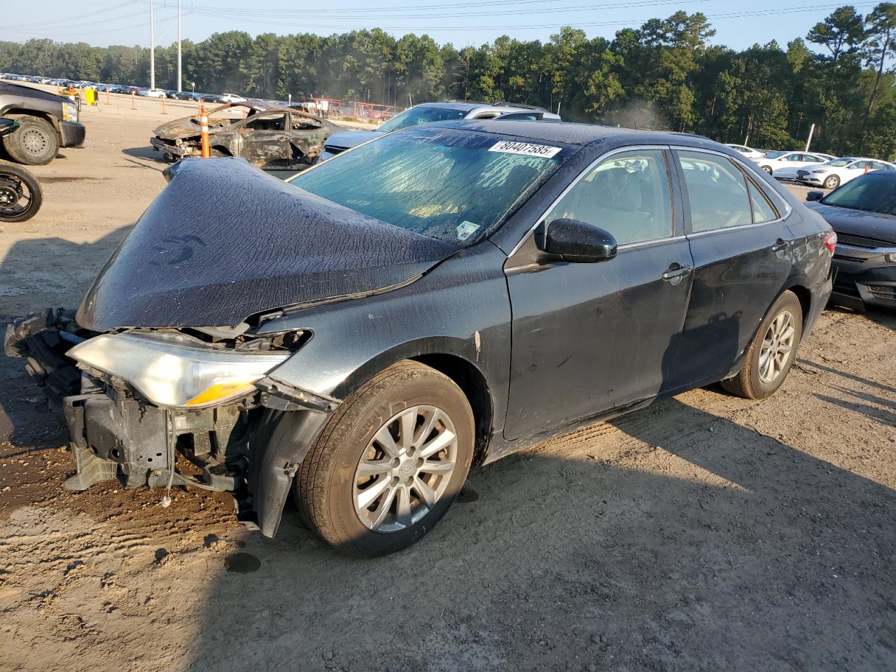 TOYOTA CAMRY LE 2015
