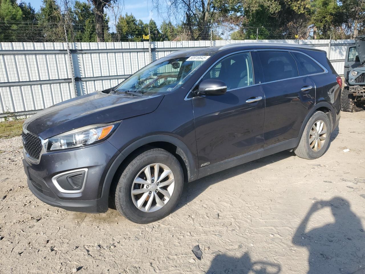 KIA SORENTO LX 2017