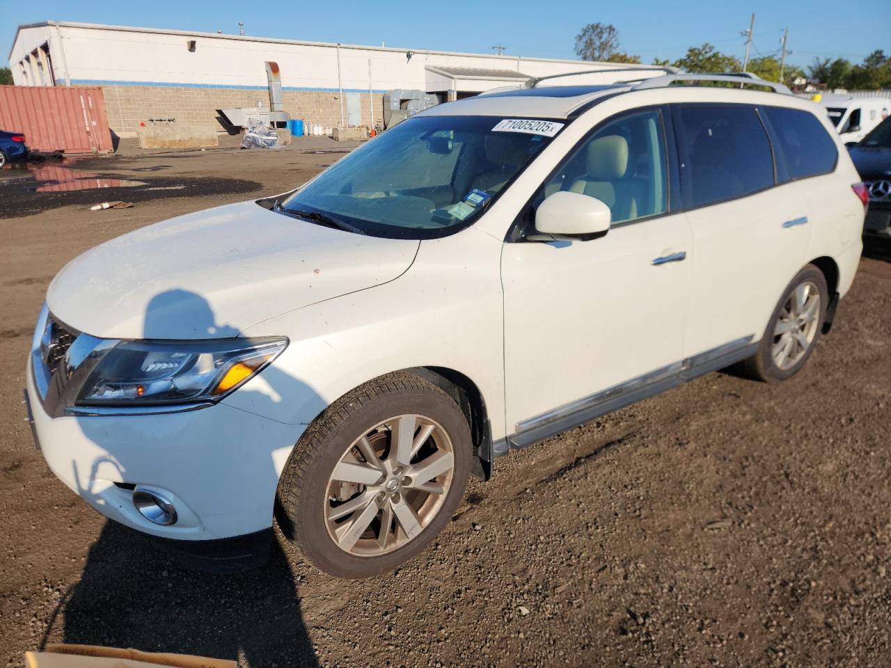 NISSAN PATHFINDER 2015