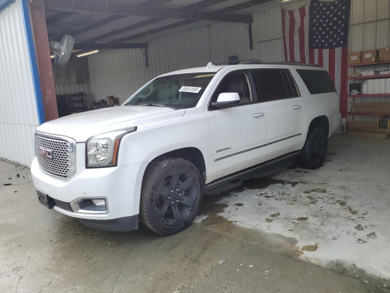 GMC YUKON XL D 2017