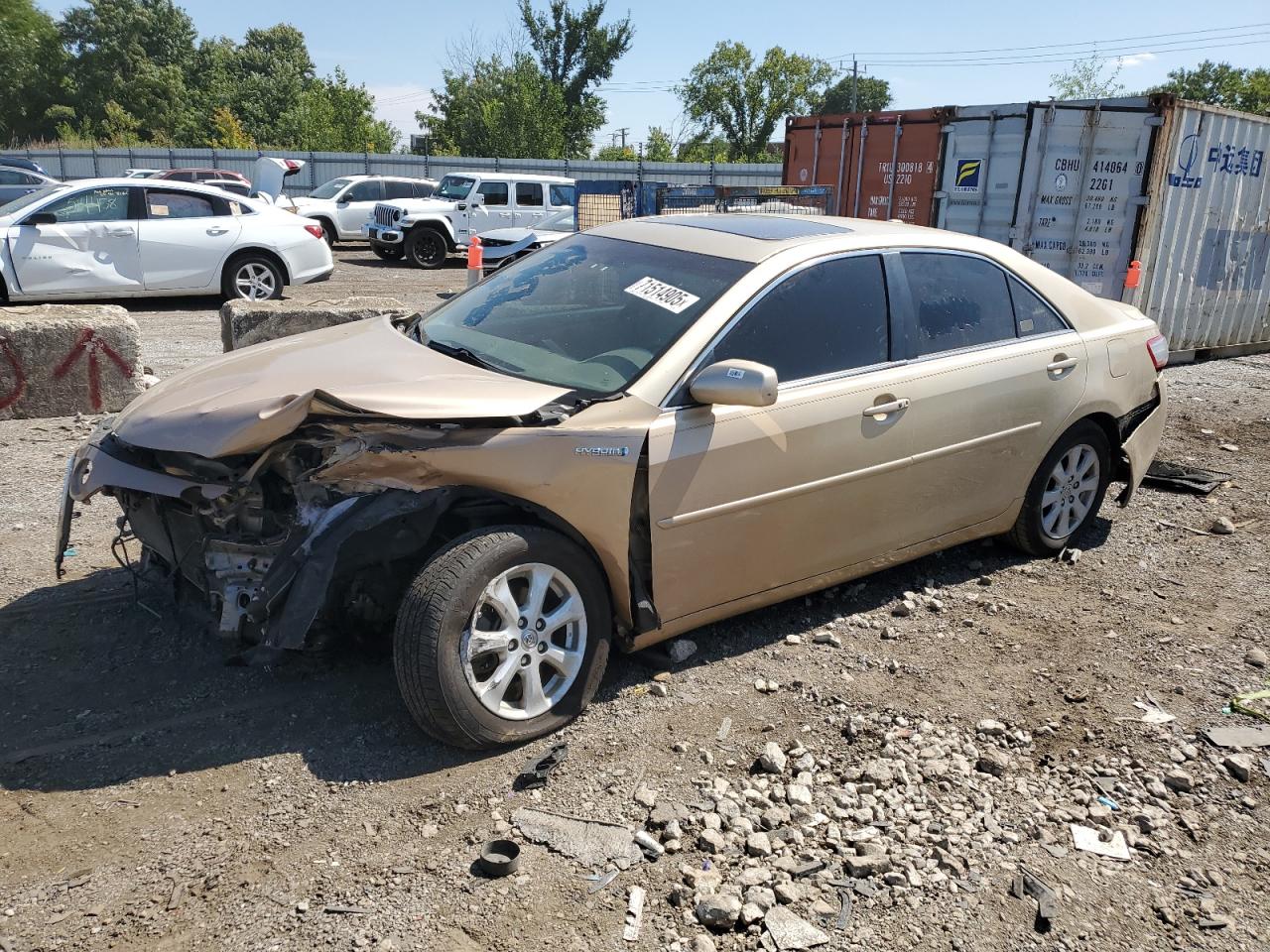 TOYOTA CAMRY HYBRID 2011