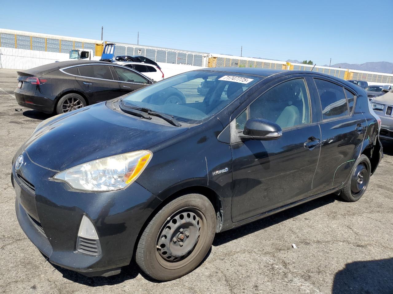 TOYOTA PRIUS C 2014