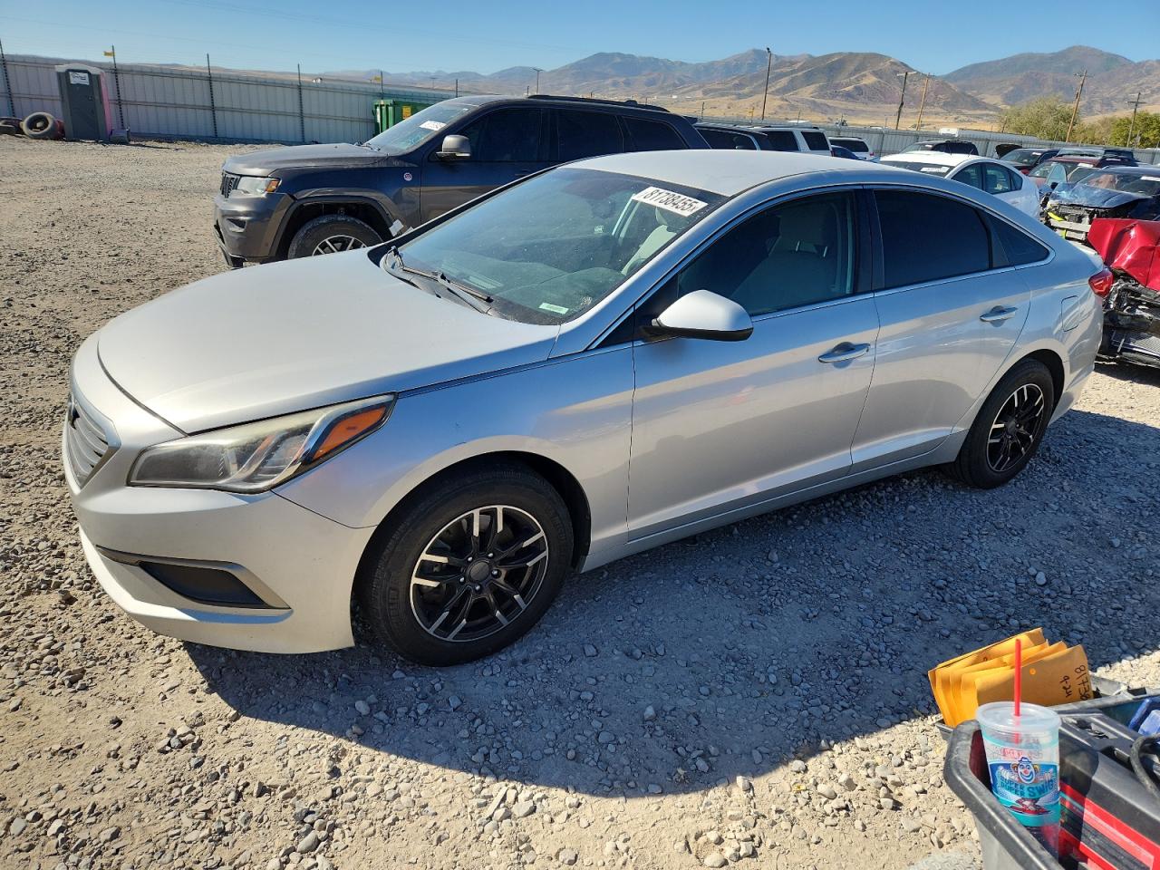 HYUNDAI SONATA SE 2016
