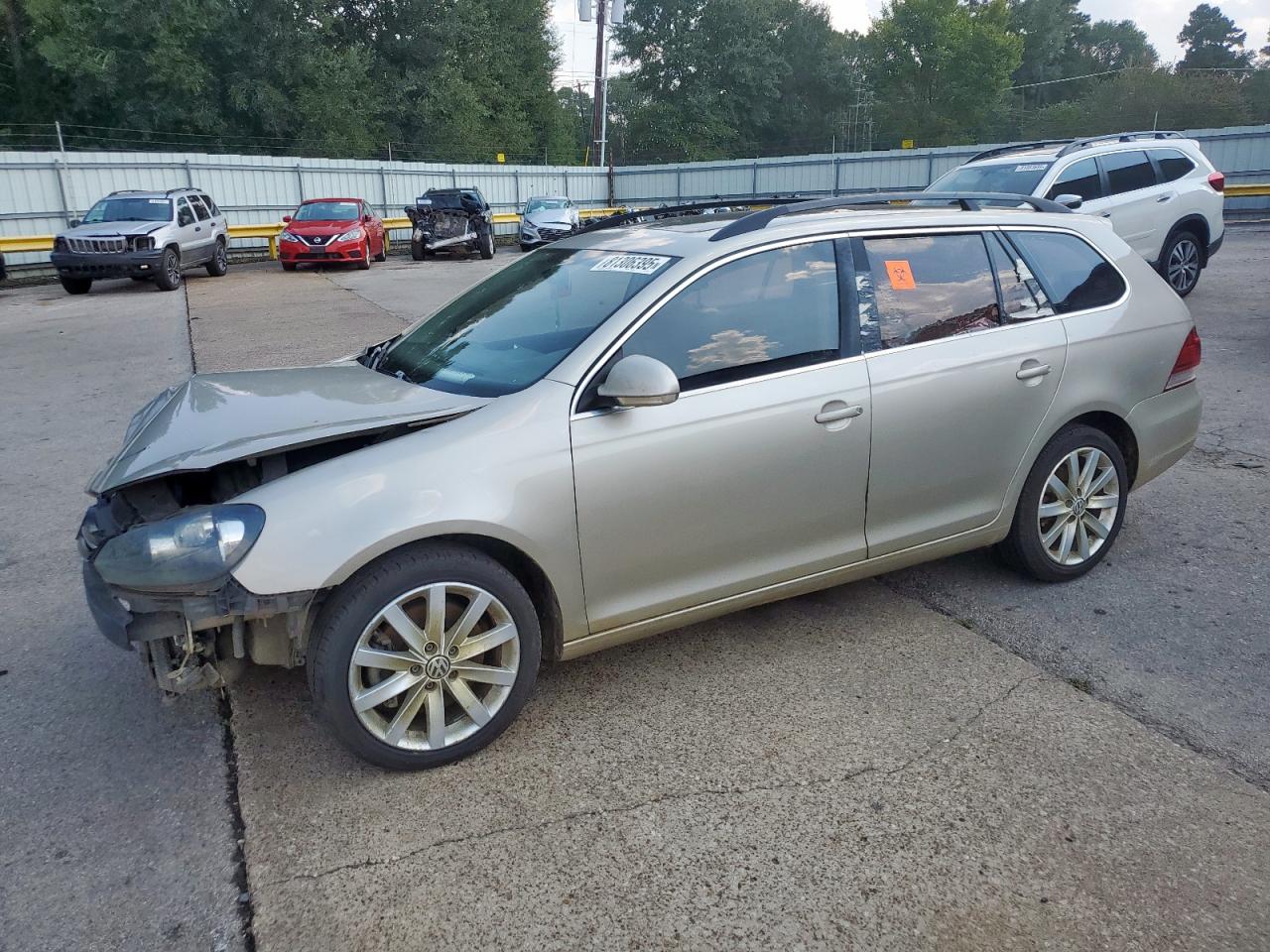 VOLKSWAGEN JETTA 2014