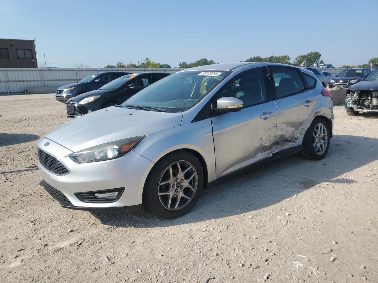 FORD FOCUS SE 2015